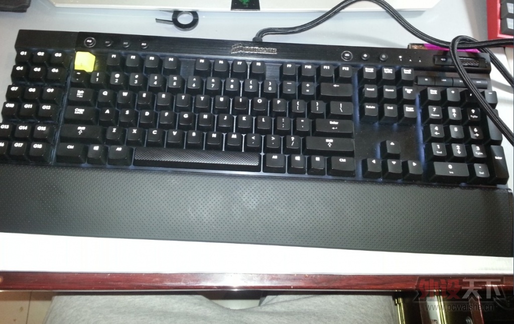 QQ��ͼ20131008223720.jpg