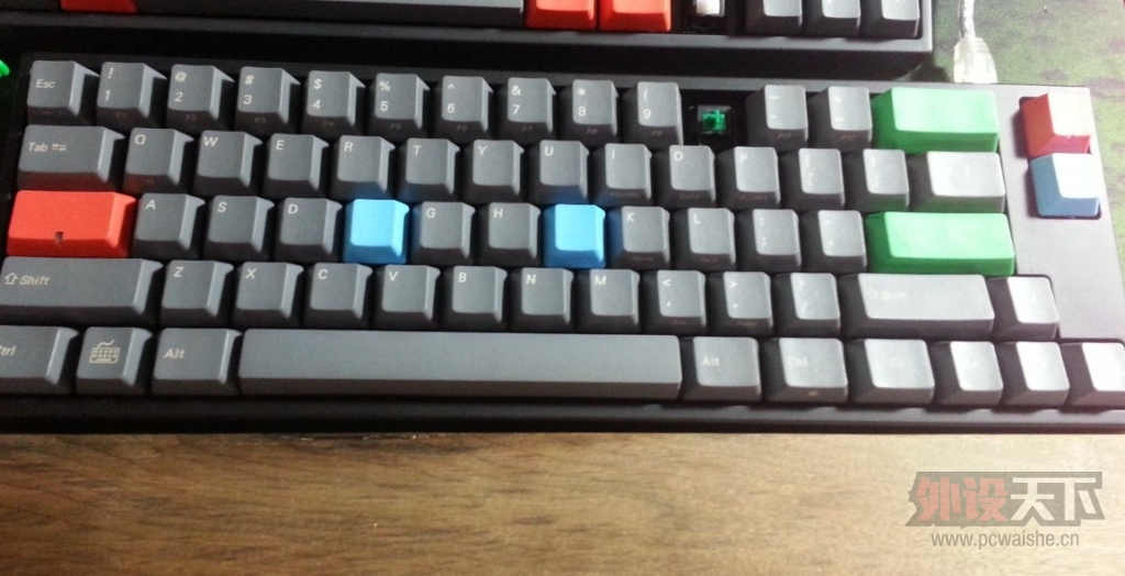 QQ��ͼ20131008224005.jpg