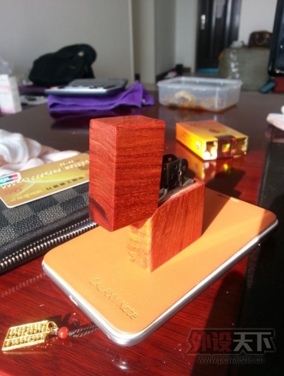 QQ��ͼ20131008224148.jpg