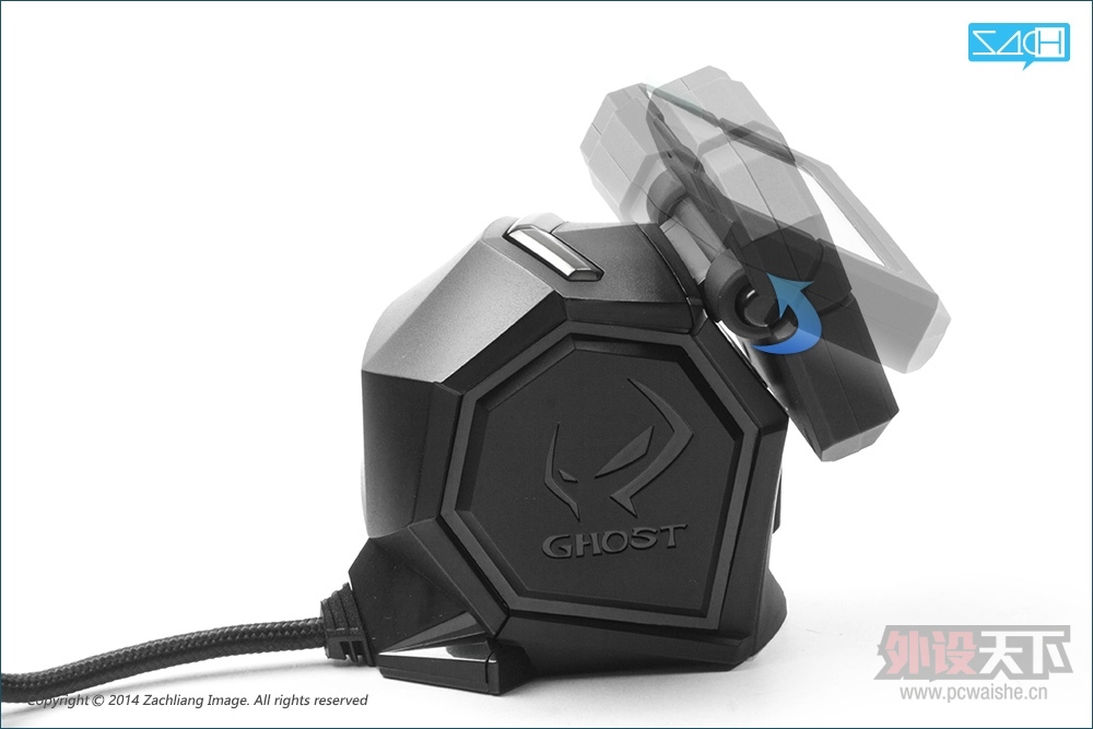 ���� GIGABYTE  Aivia Uranium�������ɢ��
