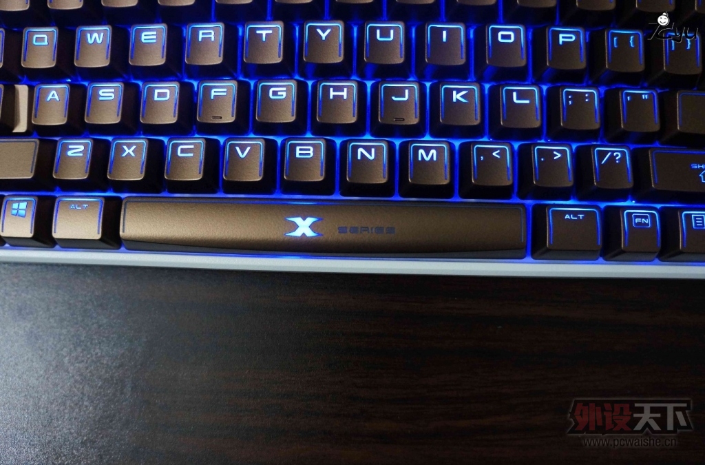 ���񽣳�������֮ʼ��-���ὣ BENQ KX950 ��ǿ��