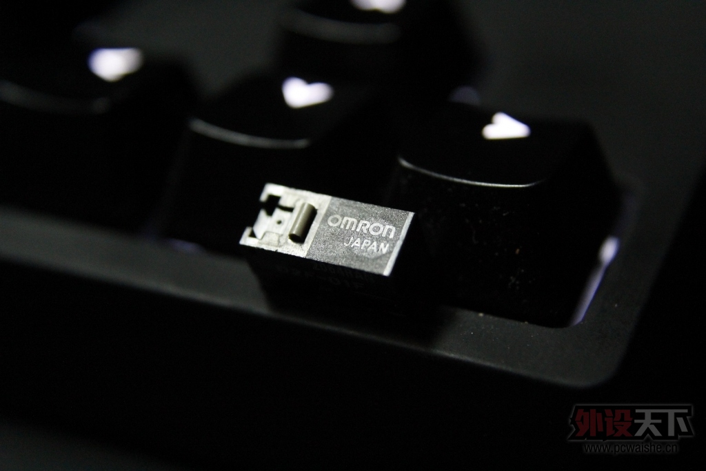 ��һ���ǵ��������߰ɣ���˶Gladius����С���ĵ�