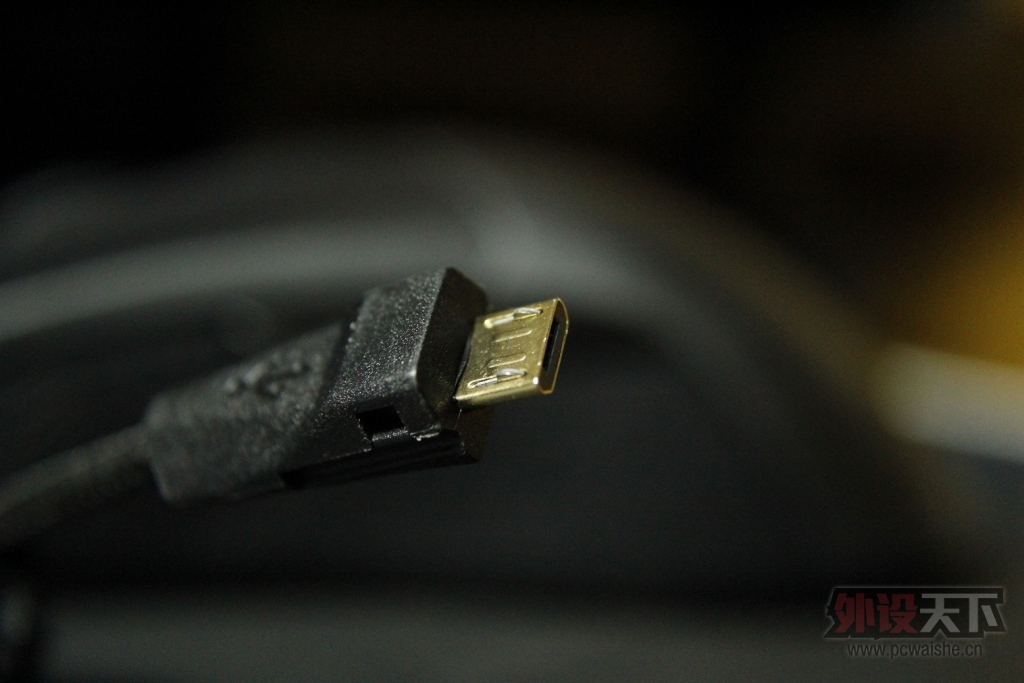 ��һ���ǵ��������߰ɣ���˶Gladius����С���ĵ�