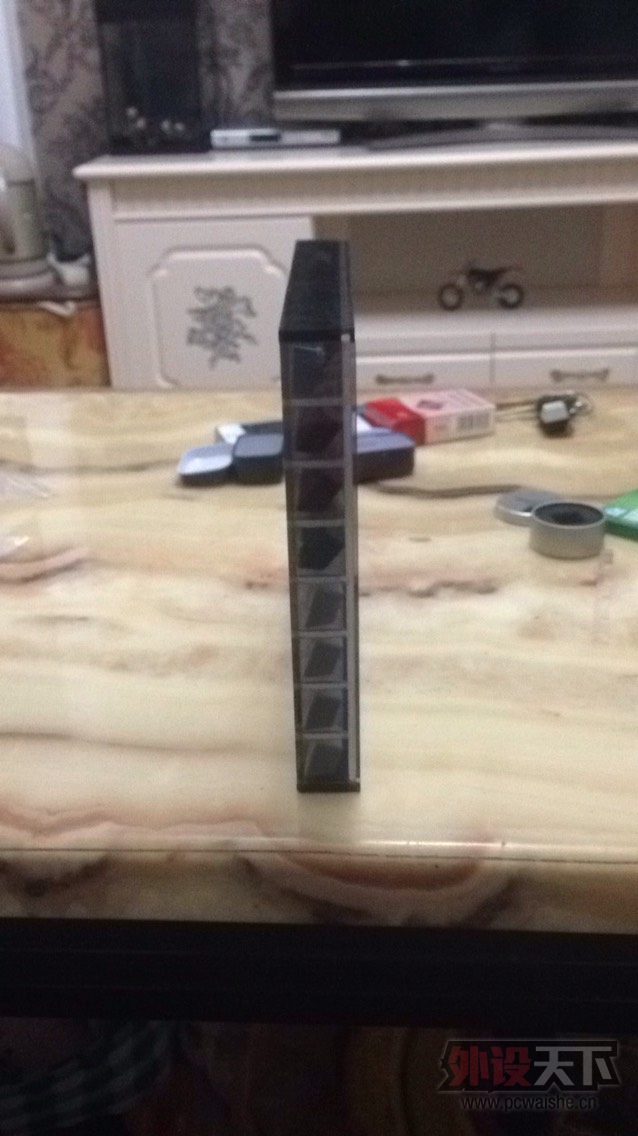 ���ӱ��������ܱߣ�˪������ʬ��