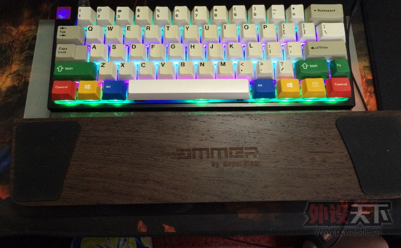 �����ա�����mionix avior 8200      ����ľ����