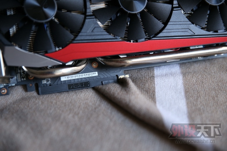 ASUS ��˶ Radeon R9 Fury STRIX �Կ�����