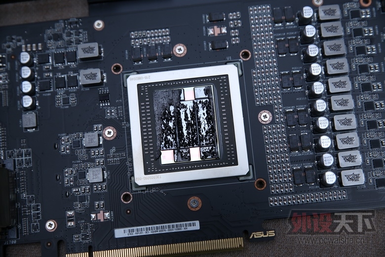 ASUS ��˶ Radeon R9 Fury STRIX �Կ�����
