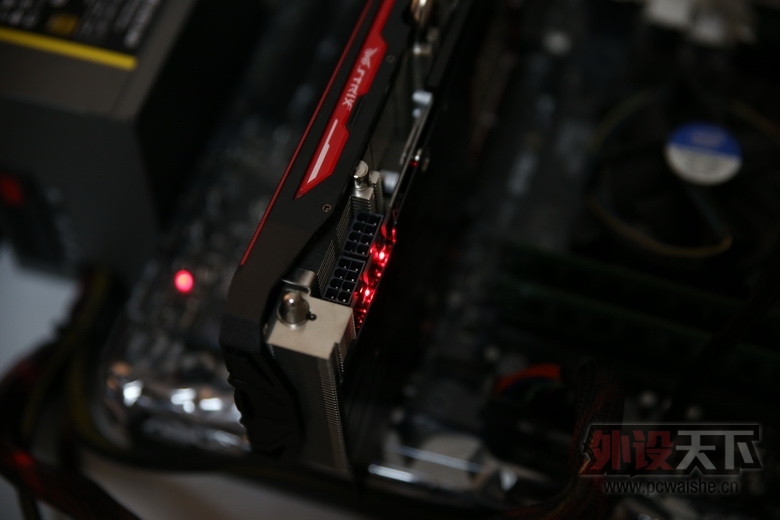 ASUS ��˶ Radeon R9 Fury STRIX �Կ�����