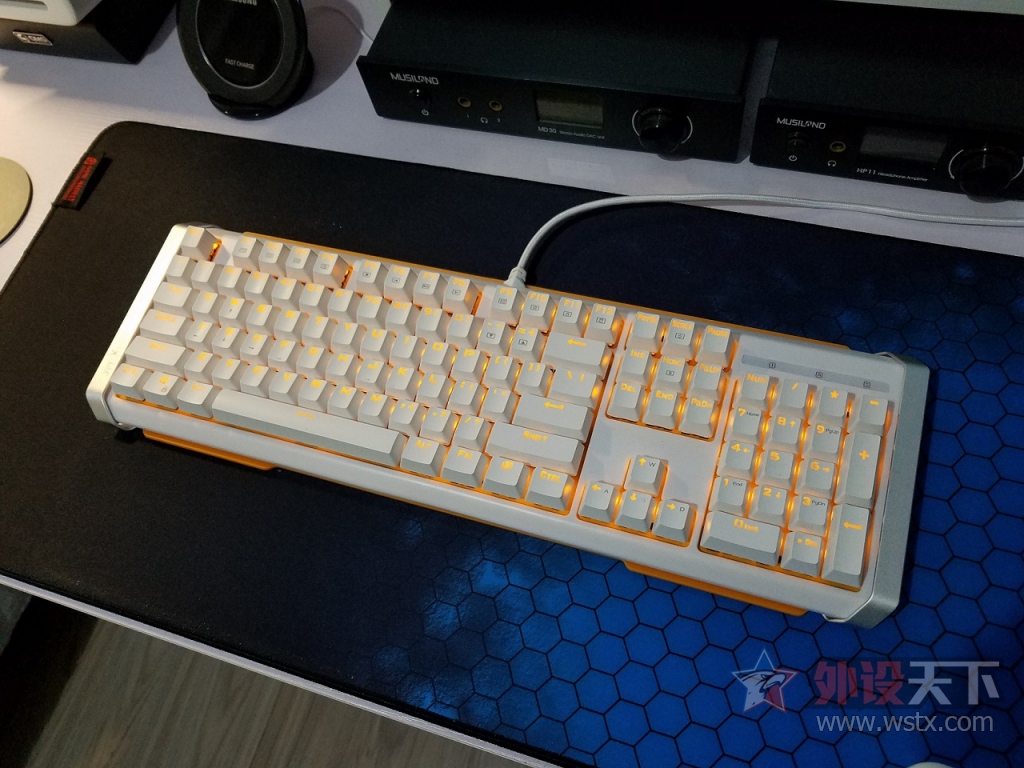 [�Ϻ�] ��¿612��е���� ��ɫ�������� 229 ��˳��